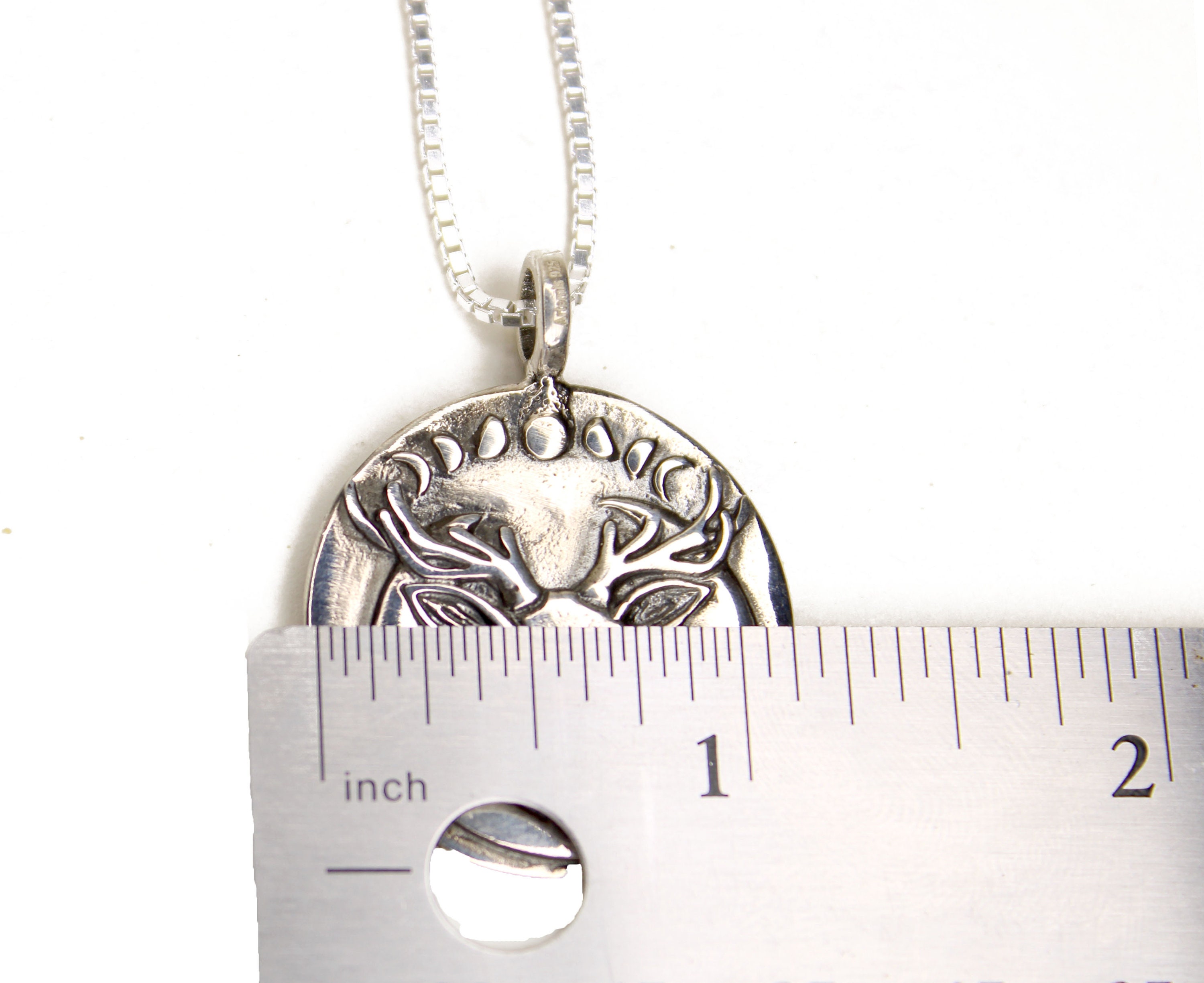 Collier Artémis - Pendentif Déesse De La Chasse Avec Symbole Lune En Métal - Bijou Unisexe