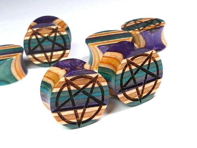 Planches à roulettes recyclées, bouchons de 16 mm (5/8 po), pentagramme, bouchons et tunnels, jauge d'oreille, bouchon en bois, tunnel en bois, boucho