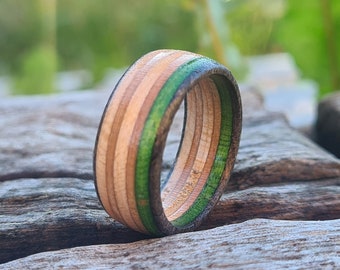 Beautiful Handmade Wooden Recycled Skateboard Band Ring, Any Size, Green & Black, Satin Gift Pouch, Engraving Options, Beautiful Gift