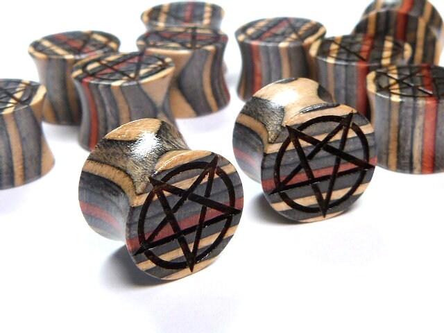 Planches à roulettes recyclées, bouchons de 12 mm (1/2 po), pentagramme, bouchons et tunnels, jauge d'oreille, bouchon en bois, tunnel en bois, boucho