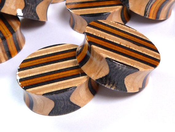Wooden tunnel shop gauges