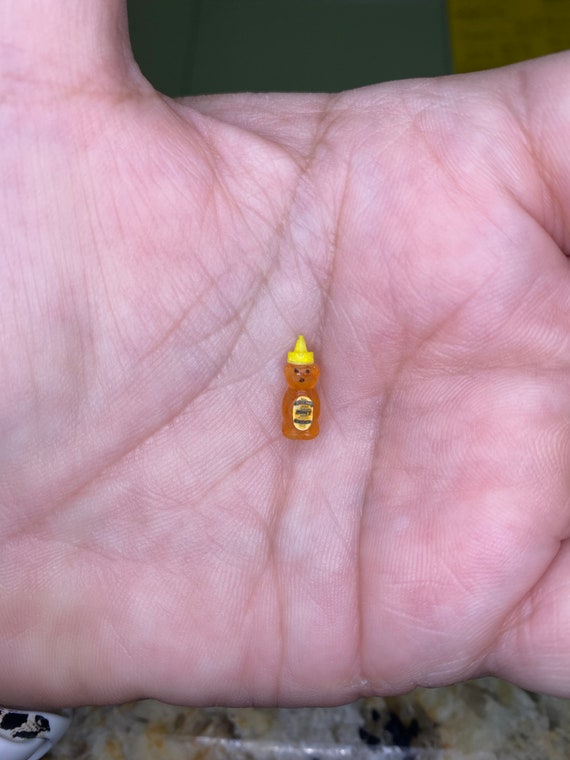 1:12 Honey Bear for your Dollhouse Miniature Pantry