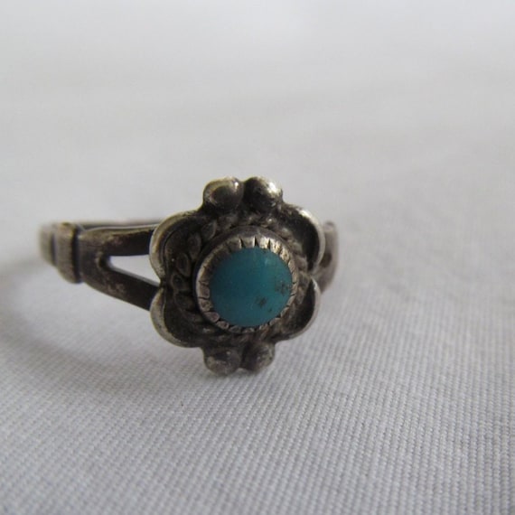 Fred Harvey Era Indian Navajo Jewelry Sterling Silver Turquoise Ring  Simplicity Turquoise Ring sz 6.75 sterling silver ring Minimalist