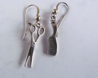 Sterling Silver Scissors and Comb Earrings Hairdresser Jewelry Cosmetologist Earrings Hairdresser gift idea Barber Beautician Gifts