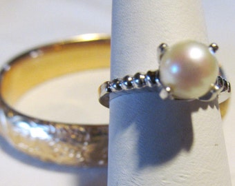 14K white gold Pearl Ring sz 6.5 14KGold Mermaid Pearl Ring 14 kt White Gold Akoya Pearl Ring Cultured Salt Water Pearl Jewelry Pearl Ring