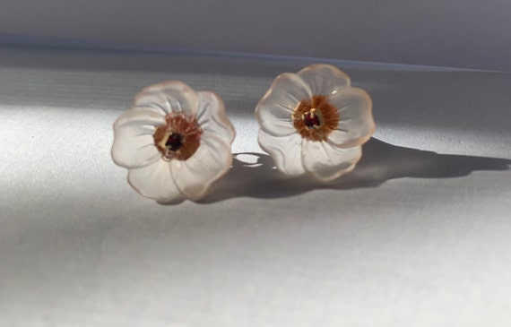 Lucite Flower garnet Earrings Bling Wedding Earri… - image 6