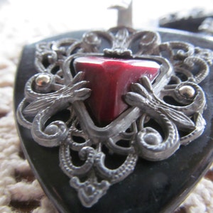 Antique Victorian Mourning Pendant Fur Clip Antique Jewellery Cape Clip Black Red French fleur de lis Buckle Fur Clip Victorian Accessories