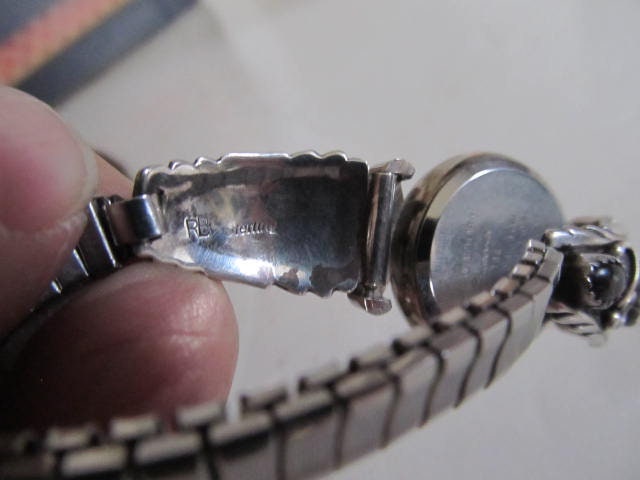 Diamond Quartz Navajo Watch Black Onyx Watch Bracelet  display picture 2