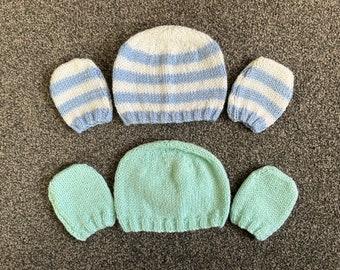 Hand Knitted Baby Hat and Mitten set - 0-6 Months - Various Colours - DK Baby Wool