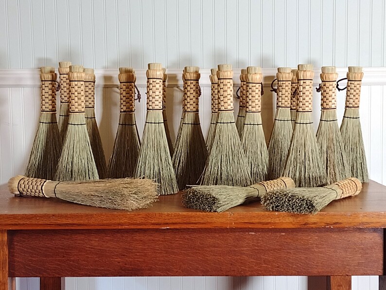 Woven Shaker Whisk Broom image 2