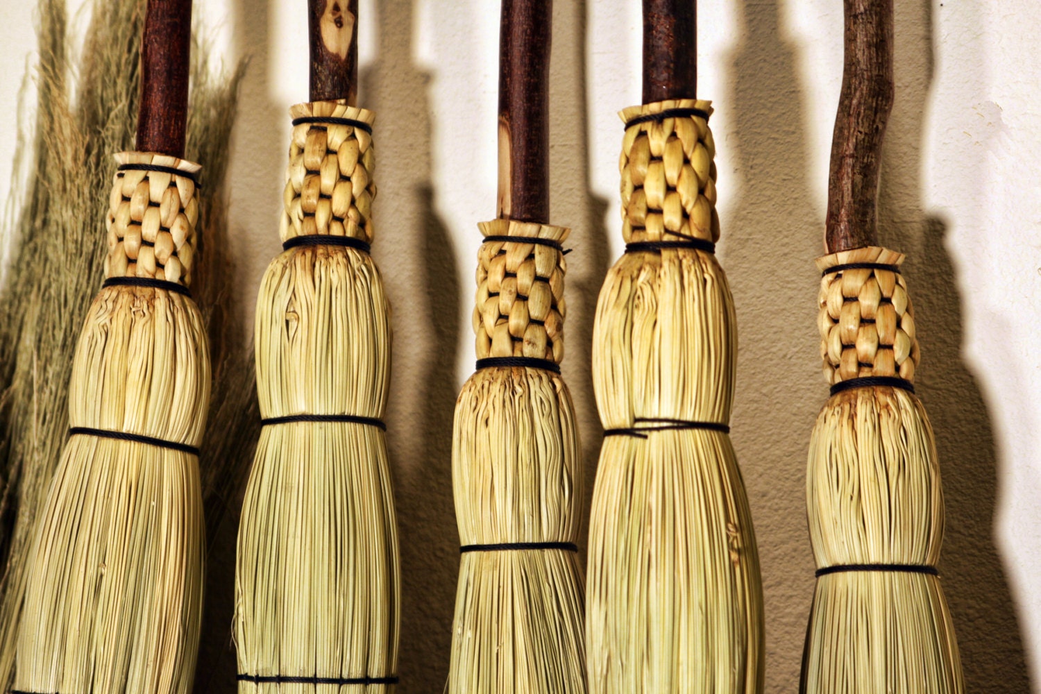 Natural Handle Besom Traditional Round Sewn Broom Branch Handle