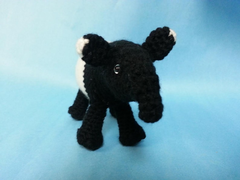 Malayan Tapir Realistic Amigurumi Crochet Pattern PDF image 2