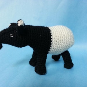 Malayan Tapir Realistic Amigurumi Crochet Pattern PDF image 3