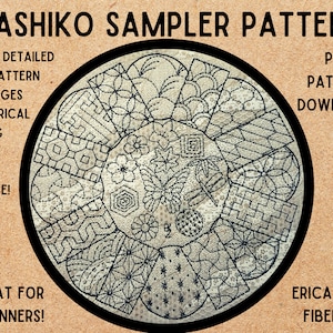 Puede incluir: Un patrón de muestra de Sashiko en blanco y negro con 30 páginas de instrucciones. El patrón está en un círculo con una variedad de puntadas diferentes. El texto "Sashiko Sampler Pattern" está en la parte superior de la imagen. El texto "PDF Pattern Download" está en el lado derecho de la imagen. El texto "Great for Beginners!" está en la parte inferior izquierda de la imagen. El texto "Erica Zubris Fiber Art" está en la parte inferior derecha de la imagen.