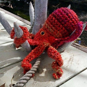 Giant Pacific Octopus Realistic Amigurumi Crochet Pattern PDF