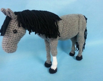 The Perfect Horse Realistic Amigurumi Crochet Pattern PDF