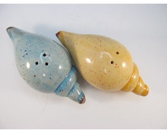 Vintage Ceramic Seashell Salt & Pepper Shakers