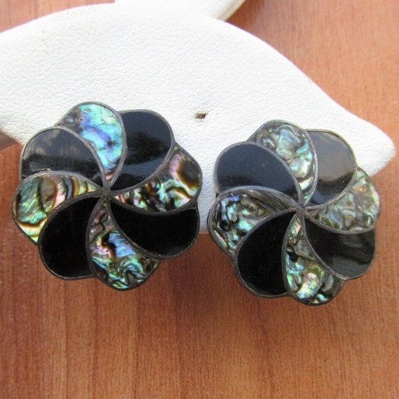 Sterling Abalone Onyx Inlay Screw Back Earrings V… - image 4