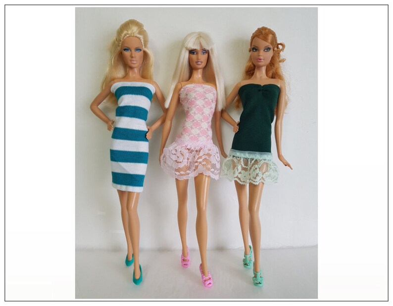 ADD ON Barbie Look Party Perfect Doll White Picture Frame Model Muse Accessory