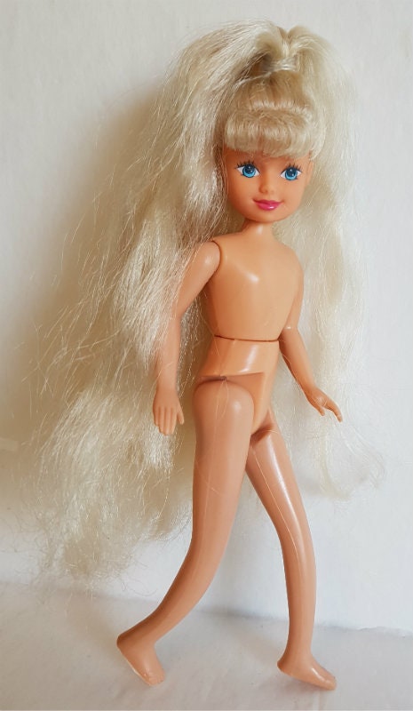Mixed Lot of 11 Nude Barbie Dolls Stacey Skipper Clones & More Mixed Lot of 11 Nude Barbie Dolls Stacey Skipper Clones & More