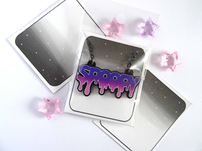 Melting Spoopy Necklace