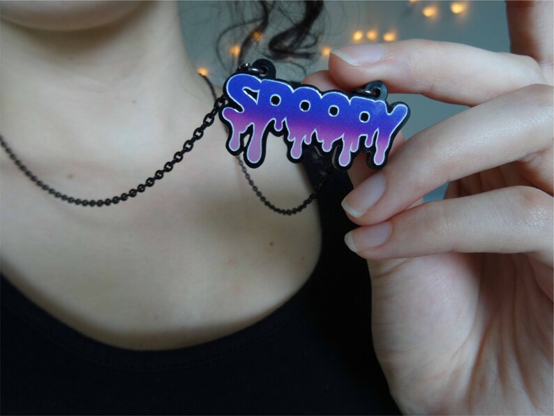 Melting Spoopy Necklace