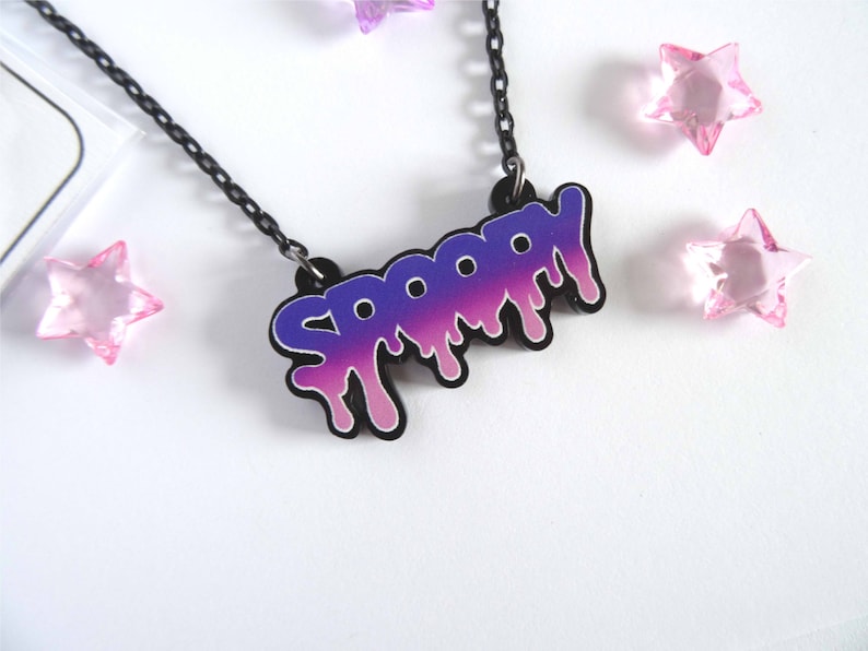 Melting Spoopy Necklace
