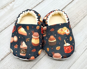 Fall Food Baby Shoes, Fall Baby Booties, Foodie Crib Shoes, Moccasins, Baby Slippers, Baby Shower Gift, Stay on Shoes