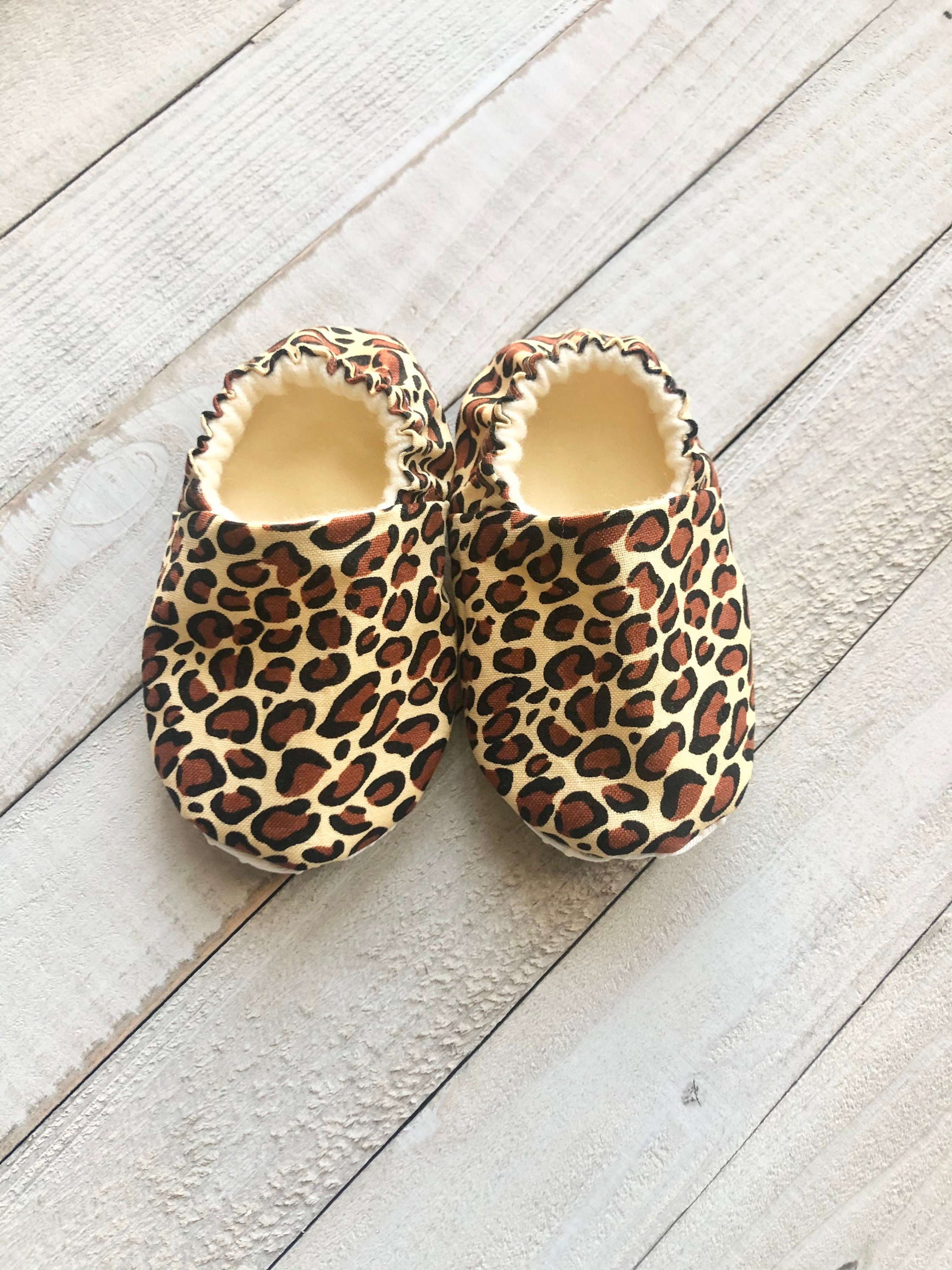 Leopard Baby Shoes/ Cheetah Print/ Crib Shoes/ Toddler Shoes/ | Etsy