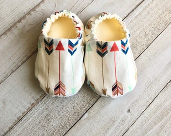 Arrows Baby Moccasins, Crib Shoes, Baby Shoes, Toddler Shoes, Baby Booties, Soft Sole Shoes, Fabric Shoes, Baby Slippers, Baby Soft Shoes