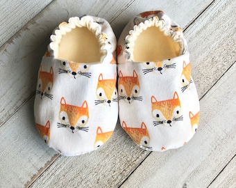 Fox Faces Baby Shoes: Handmade Soft Sole Crib Moccasins