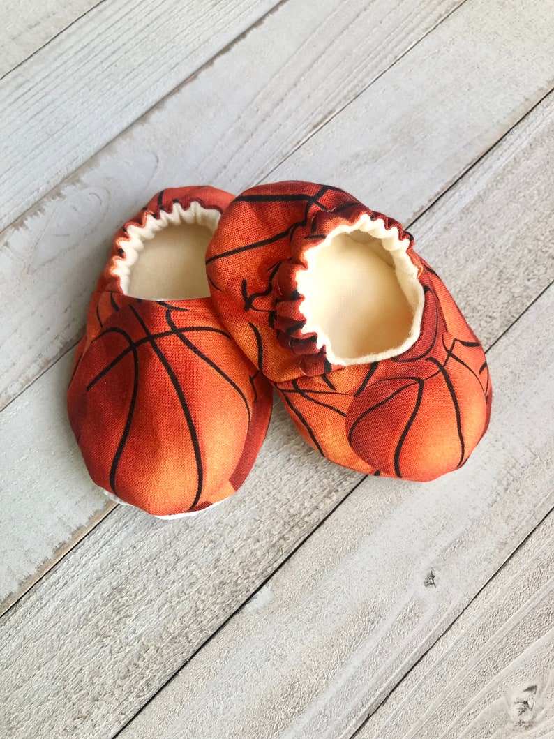 Chaussures De Basketball Pour Lit De Bébé, Sport, Chaussures bébé garçon, Chaussures bébé, Chaussures pour tout-petit, Chaussures à semelle souple, Mocassins, Chaussons Bébé image 2