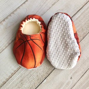 Chaussures De Basketball Pour Lit De Bébé, Sport, Chaussures bébé garçon, Chaussures bébé, Chaussures pour tout-petit, Chaussures à semelle souple, Mocassins, Chaussons Bébé image 3