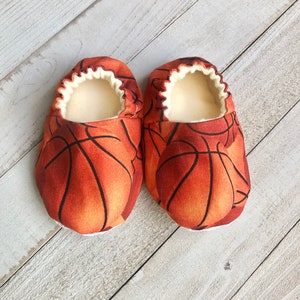 Chaussures De Basketball Pour Lit De Bébé, Sport, Chaussures bébé garçon, Chaussures bébé, Chaussures pour tout-petit, Chaussures à semelle souple, Mocassins, Chaussons Bébé image 1