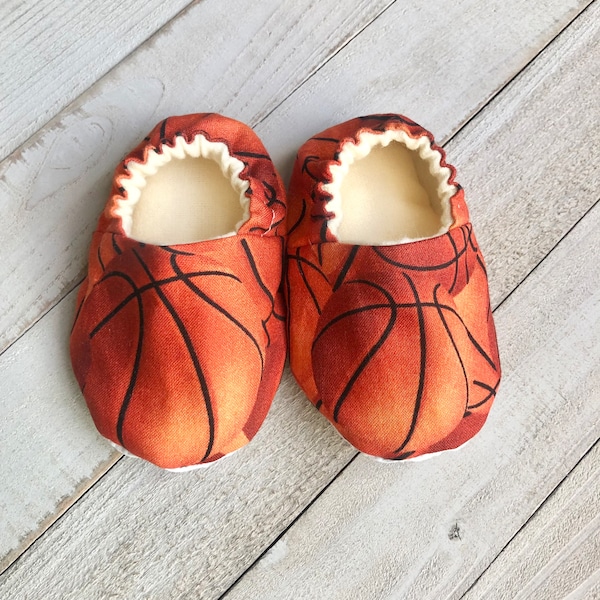 Basketball Crib Shoes, Sport, Baby Boy Shoes, Baby Shoes, Toddler Shoes, Soft Sole Shoes, Moccasins, Baby Booties, Baby Slippers