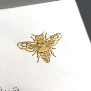 Bee Embroidery Design / Pattern. Instant Download files for Embroidery Machines image 1