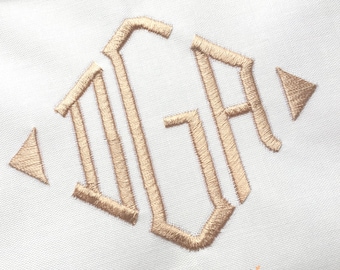 4 sizes (3", 4", 5", 6")  Diamond Monogram, 26 letters, 5 brackets, 4 crests,  Embroidery font for embroidery machines. BX font