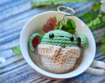 Crochet Baby Alien Keychain: Handmade Amigurumi Toy