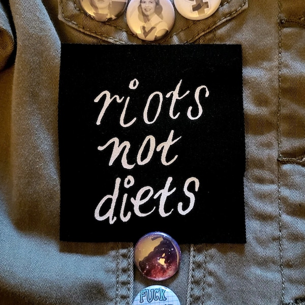 Riots Not Diets Patch / Feminist Patches