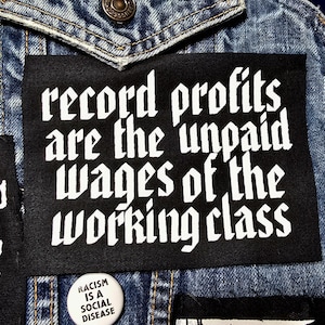 I profitti record sono i salari non pagati della classe operaia