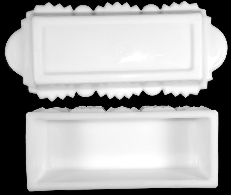 Vintage 1970s Westmoreland Elegant Milk Glass With Hand Painted Forget Me Not Flowers Decoration Old Quilt Pattern 7.5l Covered Butter Dish
