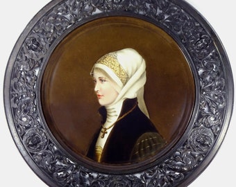 Antique 1890's Carl Joseph Knoll Carlsbad Austria 11"d Continental Porcelain Nun Cameo Plaque In Ornate Gilt Bronze Frame