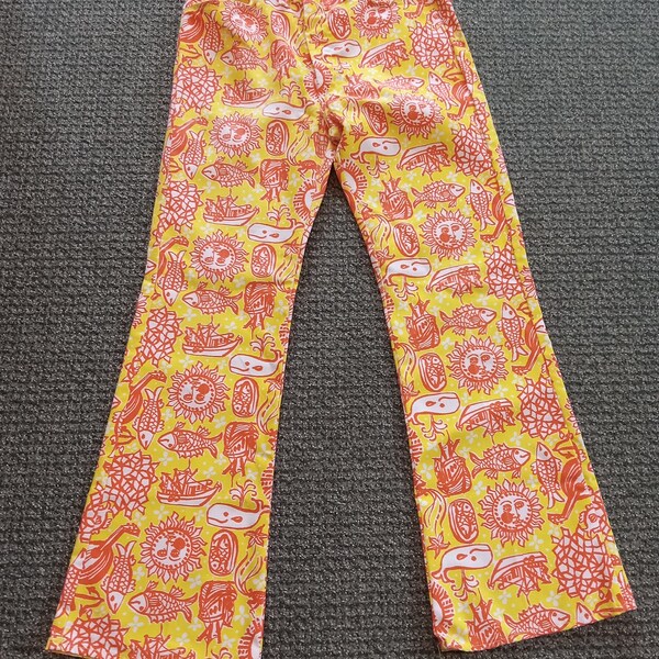 Lilly Pulitzer vintage 1960s  Mens Stuff men's pant Whales design -size 30 waist , SO COOL ** minimal wear - nice condition.