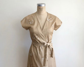 Tan Art Deco Lady Print Wrap Dress - 1970s