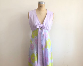 Lavender and Floral Print Maxi Dress with Tie - 1970s