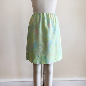 Pale Green Floral Print Half Slip 1960s image 1