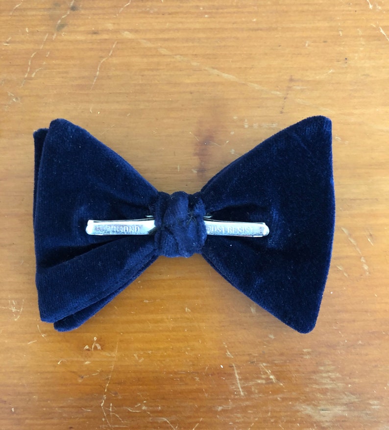 Navy Velveteen Bowtie 1980s image 3