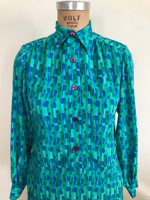 Bright Blue and Green Geometric Print Popover Shi… - image 2