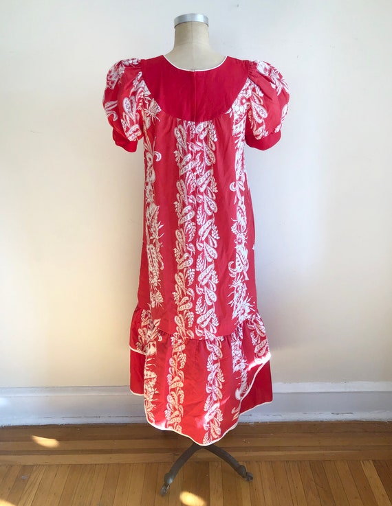 Red and White Floral Print MuuMuu - 1970s - image 4