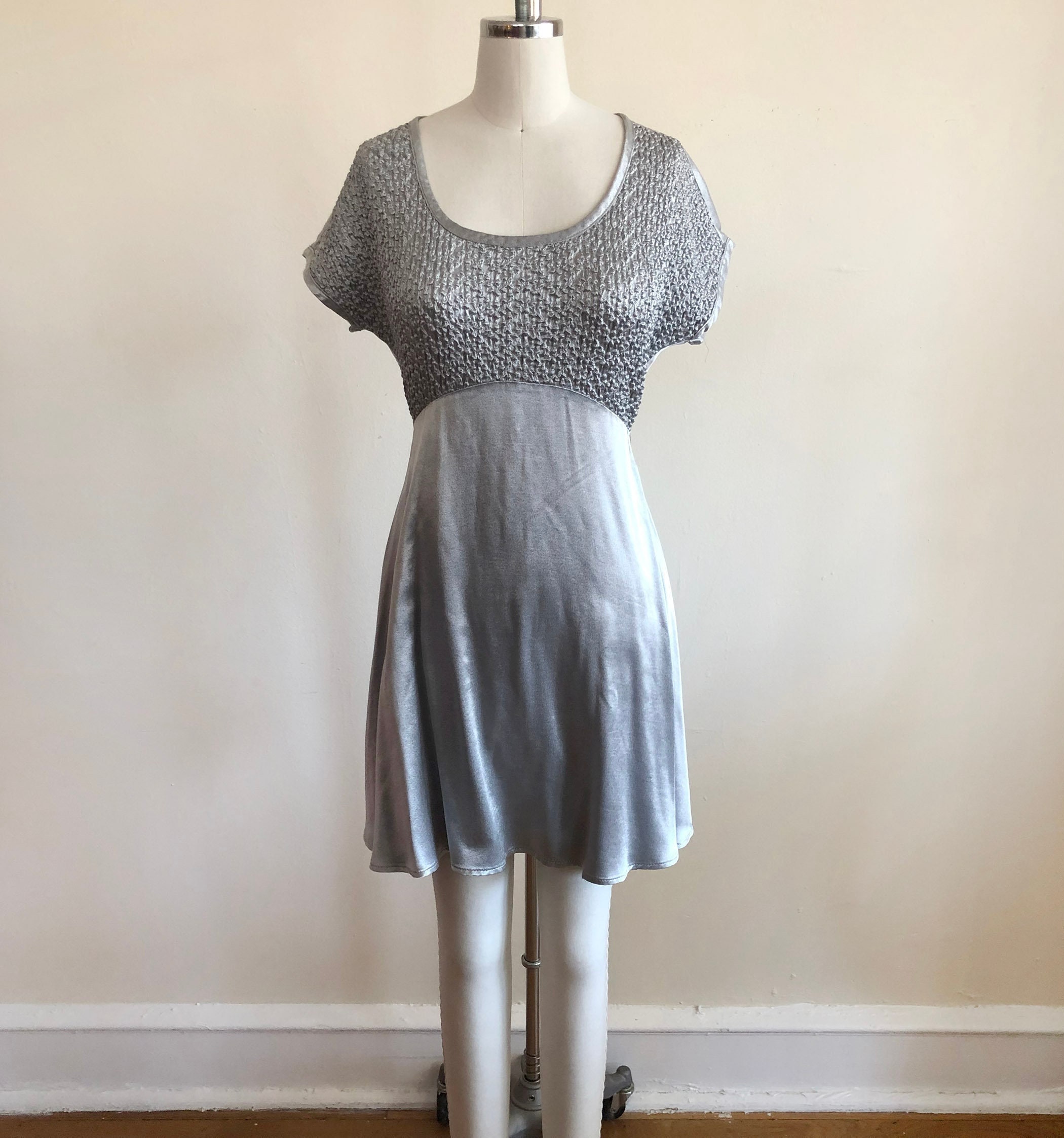 silver babydoll dress Amazing Lace Dresses | Nwot Amazing Lace My Queen Sequin Babydoll Dress- White/Silver: M | Color: Silver/White